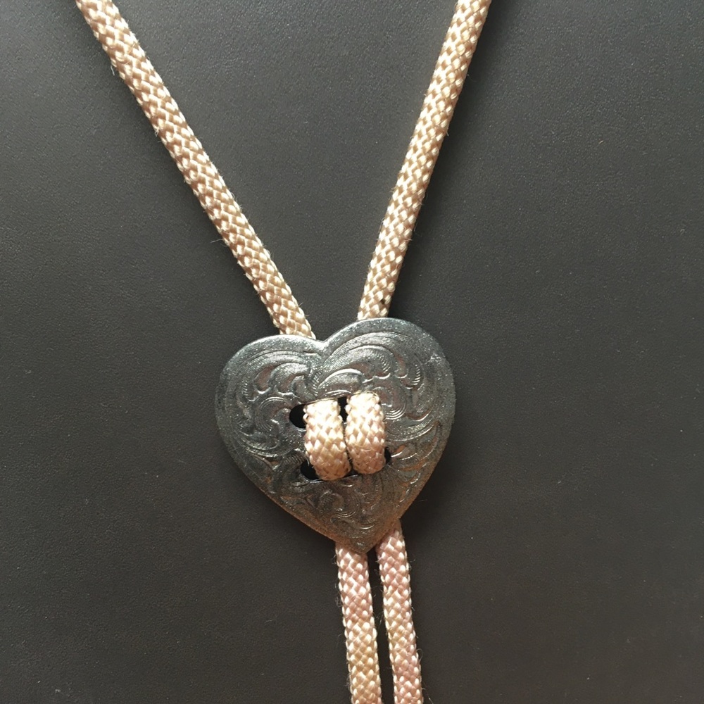 Western Baby Pink Bolo with Silver Heart & Ends - Picture 3 of 7